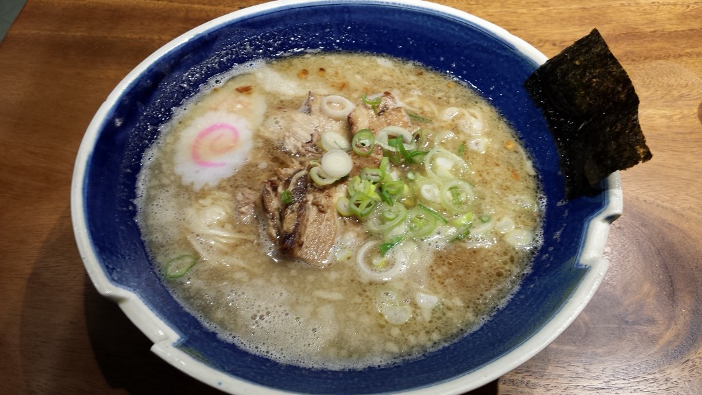 20140127 200547 1024x576 ケソンのTrinomaにできたうまいラーメン屋 花丸軒